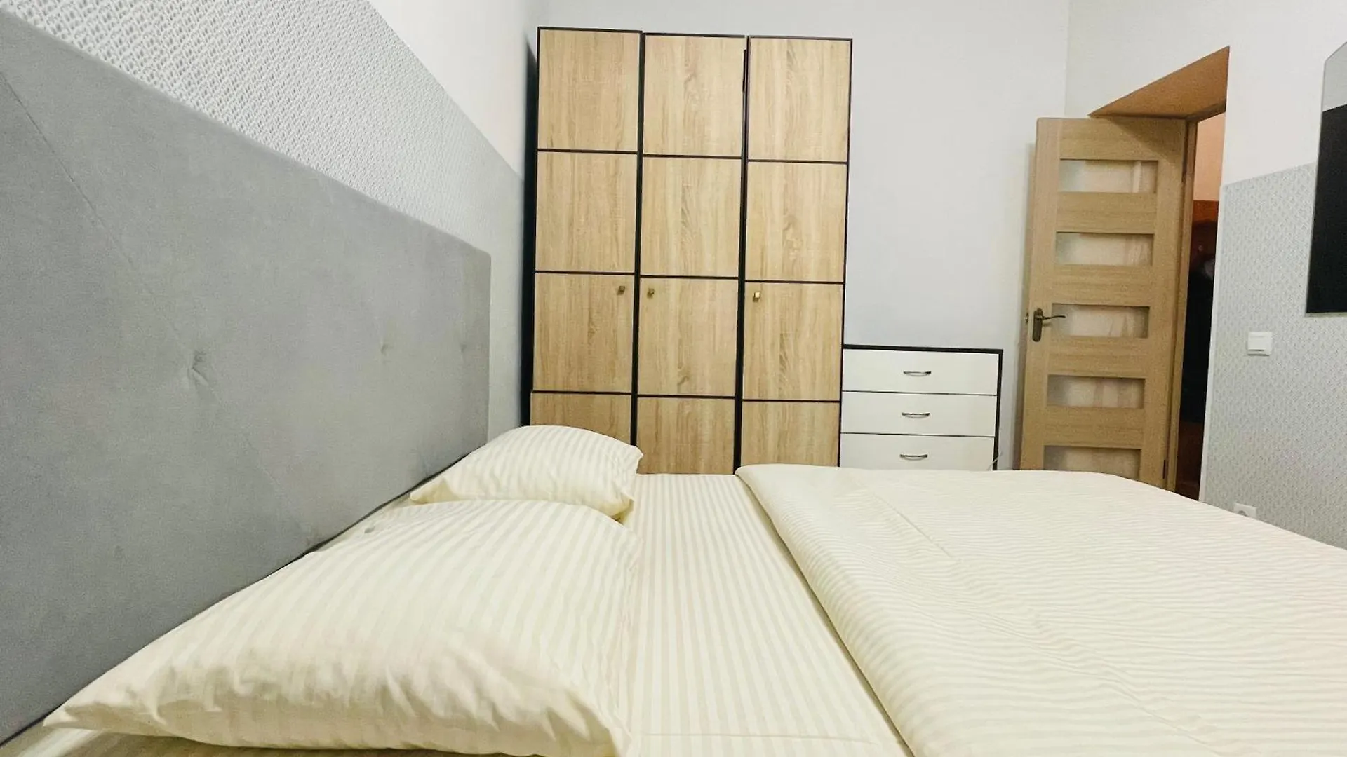 Apartamento Городоцька 60, Недалеко Від Жд Вокзалу, Центр Leópolis